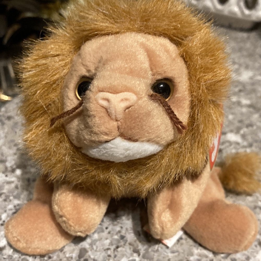 ty Retired *Roary* beanie baby Lion